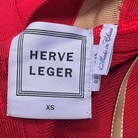 HERVE LEGER LIPSTICK RED KYRA FLARED STRETCH KNIT BANDAGE DRESS - Picture 4 of 5